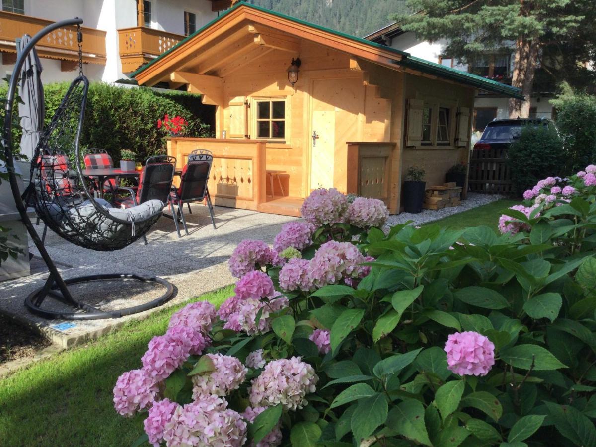 Apparthotel Sonnenhof Mayrhofen Exterior foto