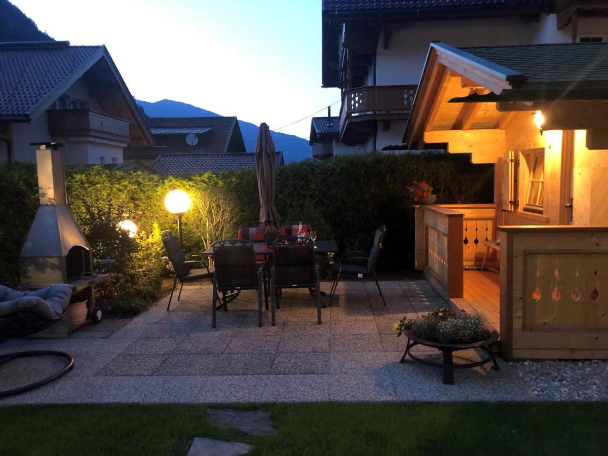 Apparthotel Sonnenhof Mayrhofen Exterior foto